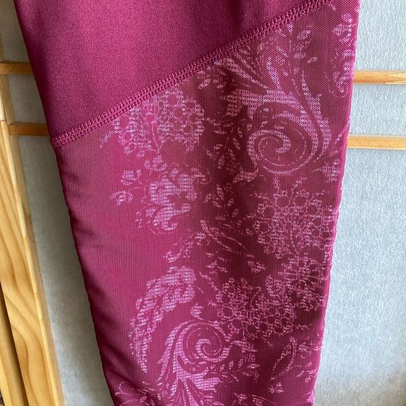 SALE NOW on Almost Everything in My Closet! - Picture 8 of 16
